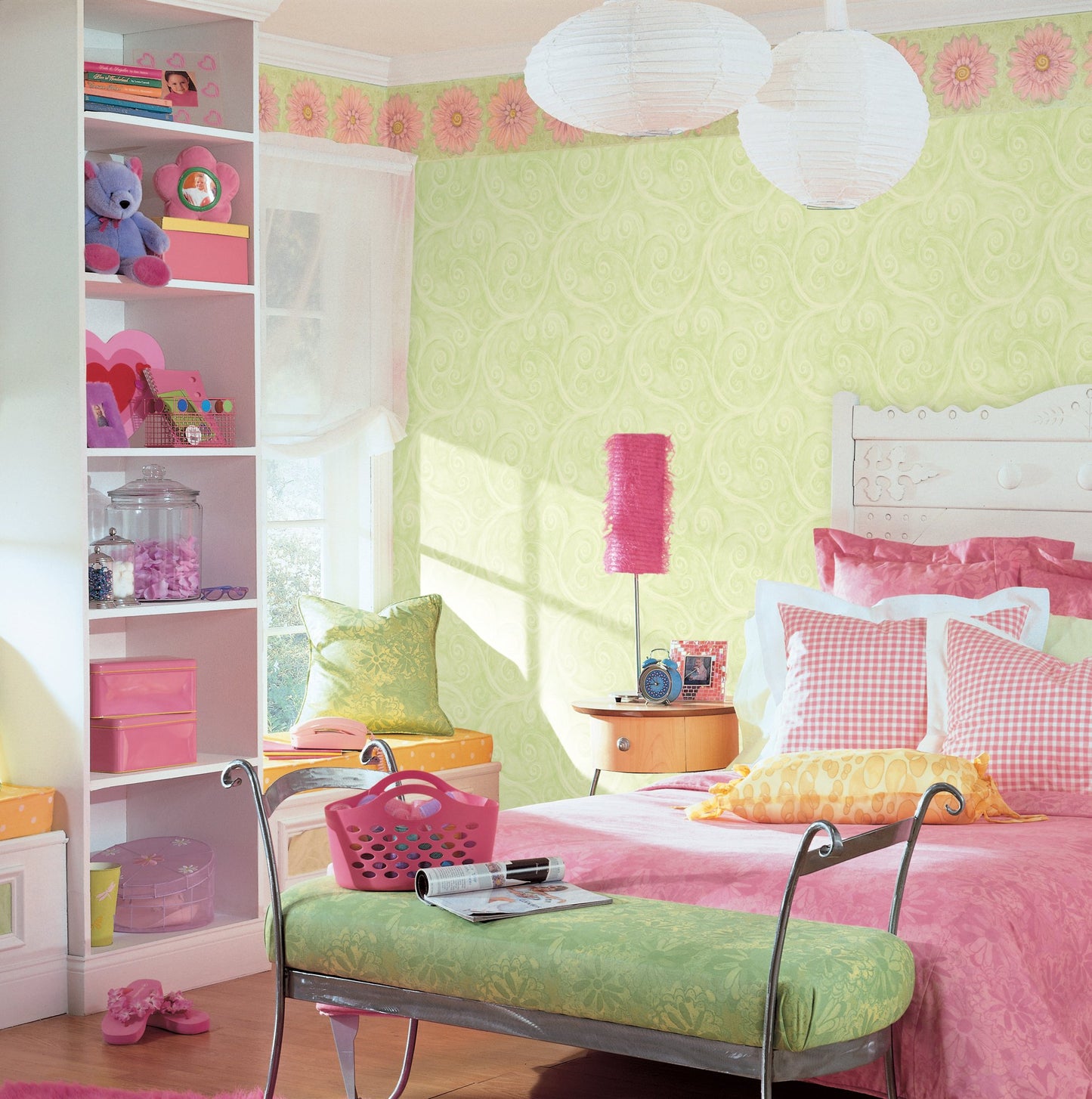 York Wallcoverings York Kids IV Flower Power Border